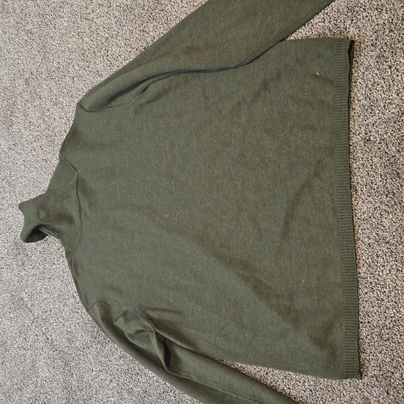 Pendelton Women 100%Merino Wool Green Turtleneck Sweater Sz L Petite - Picture 6 of 6